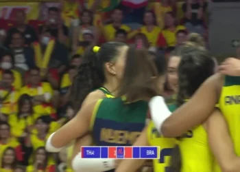 duelo, embate, confronto;