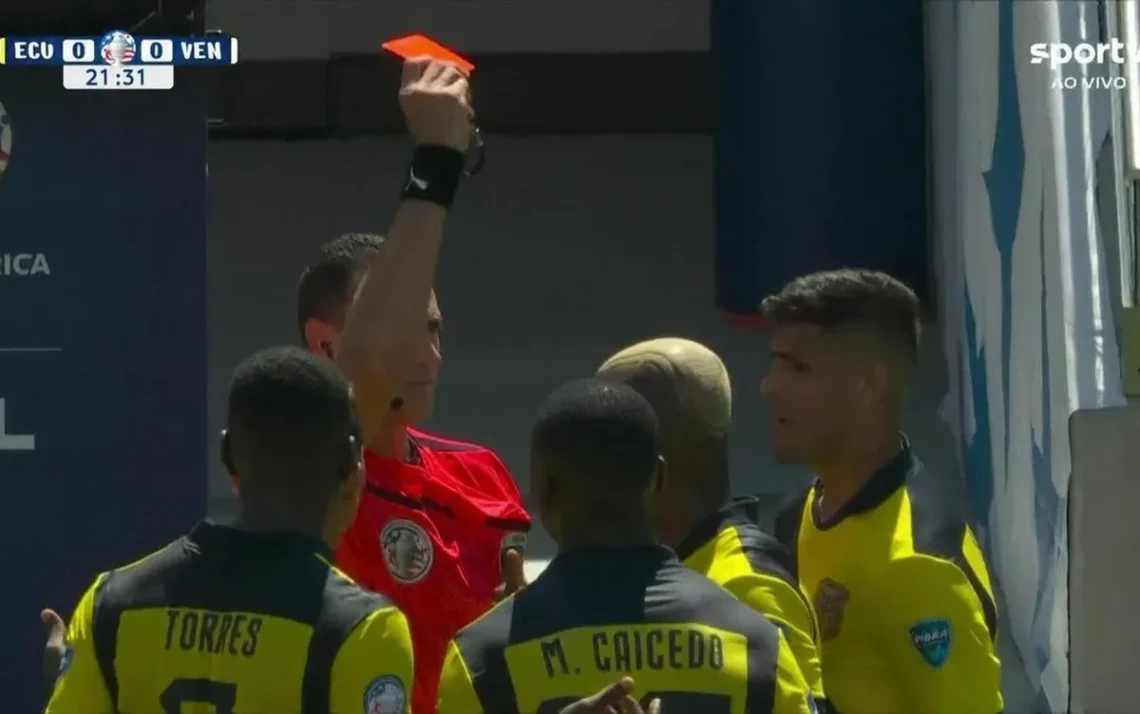 atacante, equatoriano, jogador, Internacional, principal, nome;