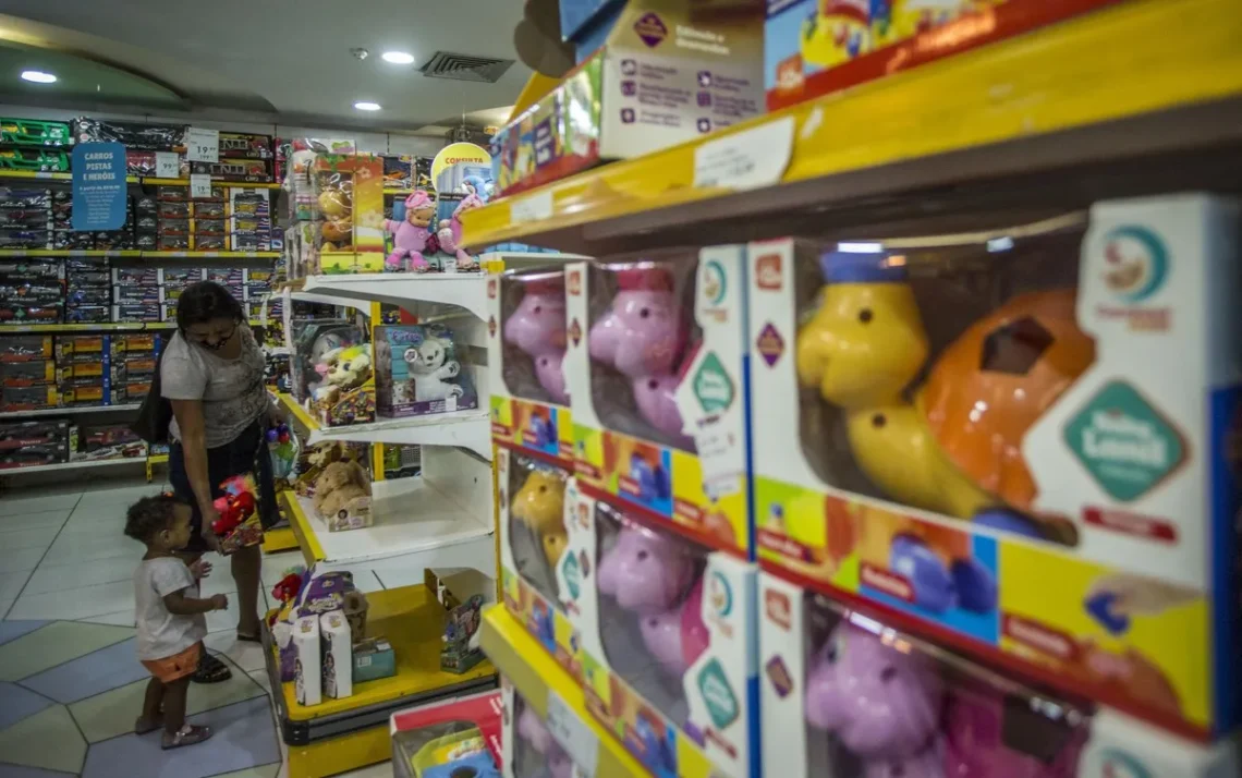 Consumo, Negócios, Comércio;