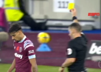 Lucas Paquetá, meia do West Ham, jogador';