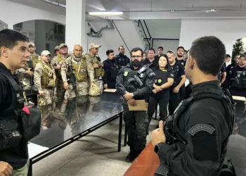 ação, ofensiva, iniciativa';