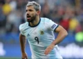 atacante, artilheiro, craque, jogador, fenômeno;