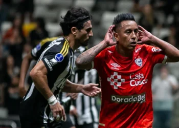 time mineiro, clube peruano, Galo';