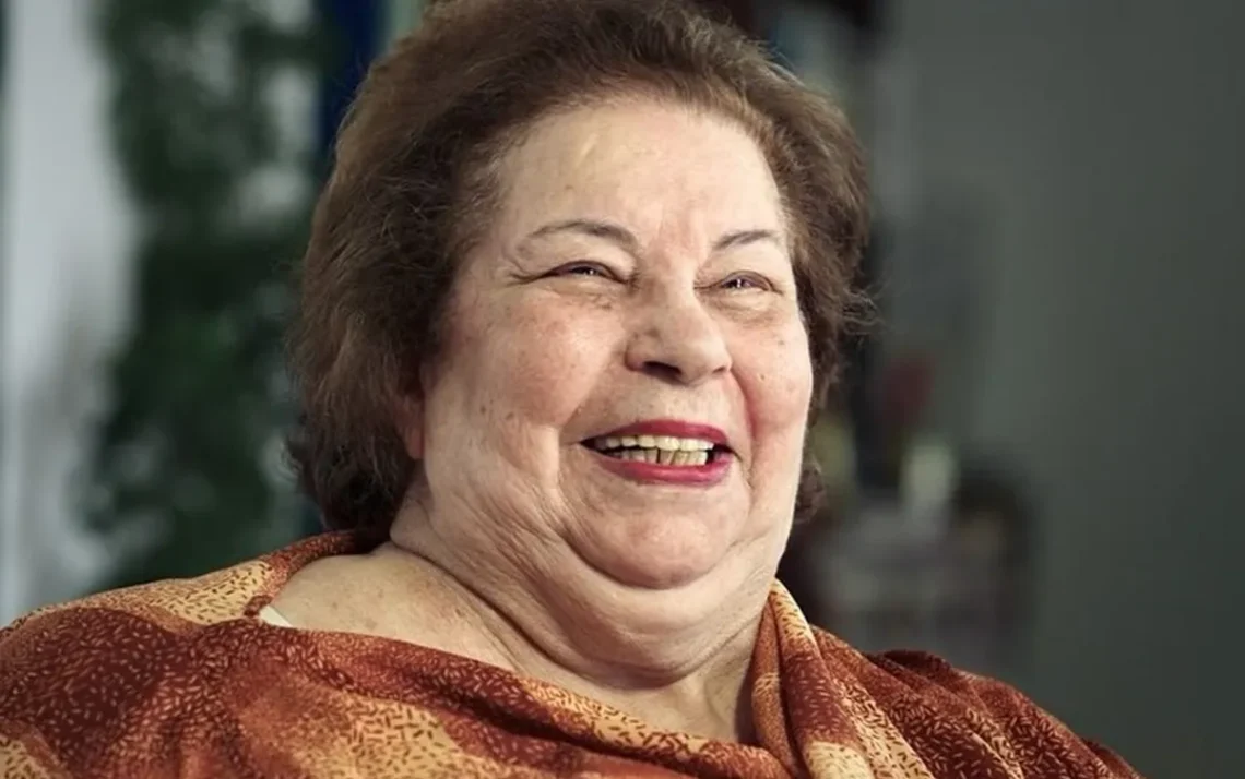 cantora, artista, personalidade;