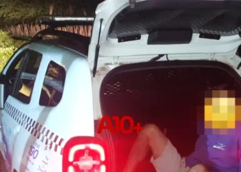 abusar, violentar, atacar, agredir';