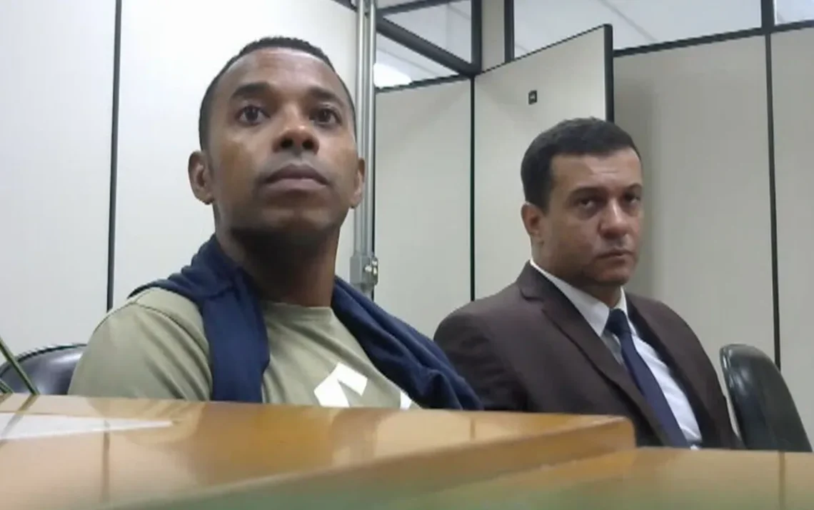 Tribunal, Poder Judiciário, Magistratura;