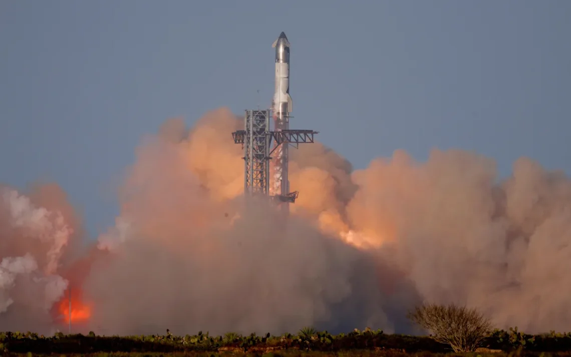 nave espacial, foguete, supernave;