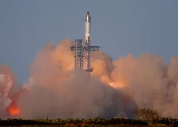 nave espacial, foguete, supernave;
