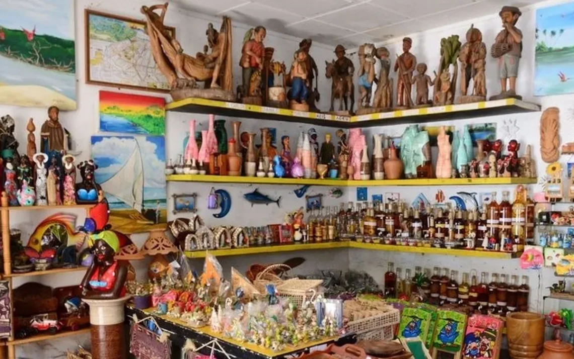 viagem, passeio, excursão;