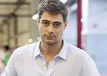 ator, artista, celebridade;