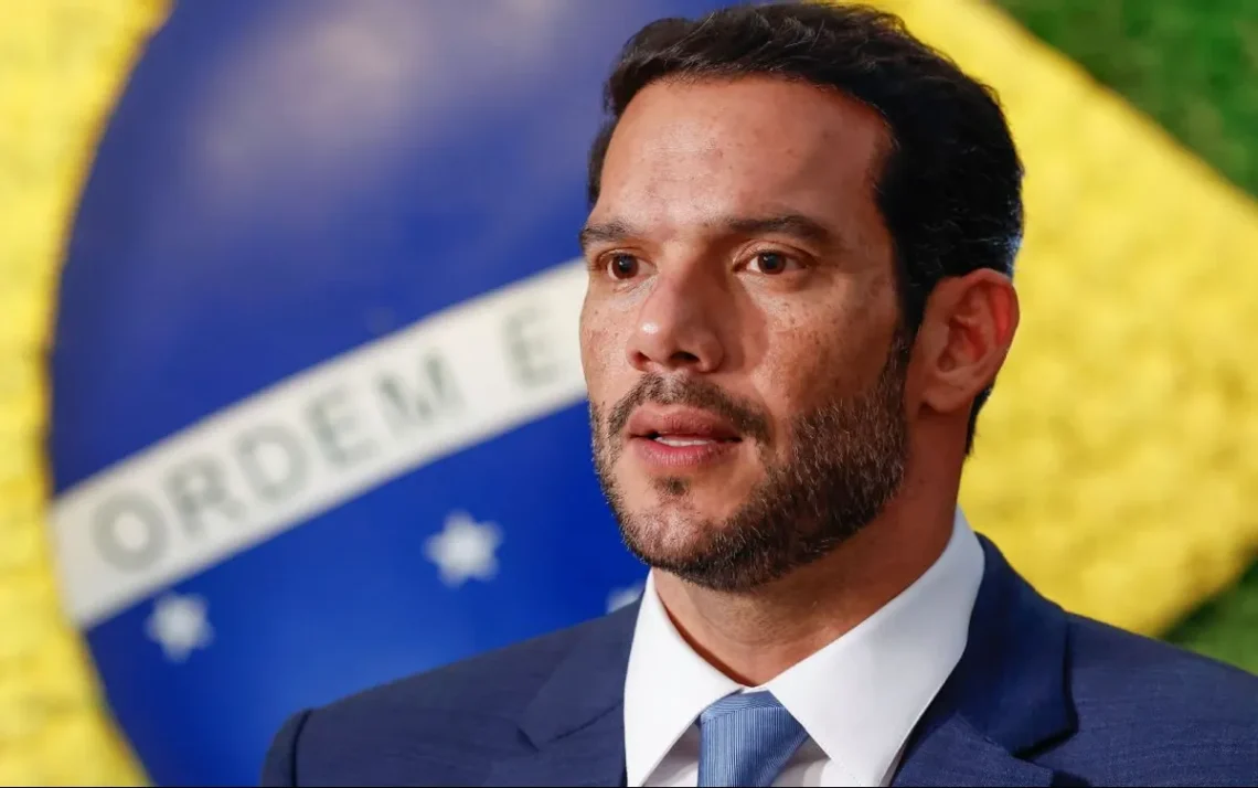 campeonatos, competições, torneios, certames, jogos;