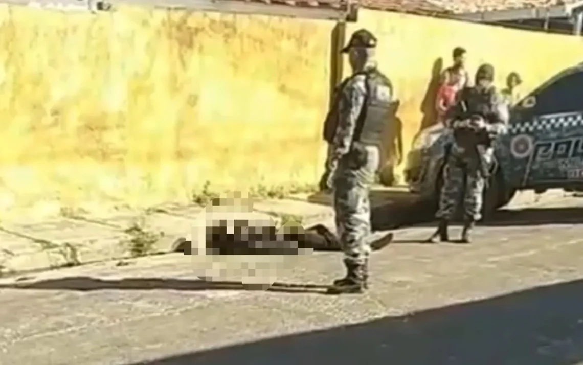 criminoso, acusado, indivíduo, agressor, delinquente;
