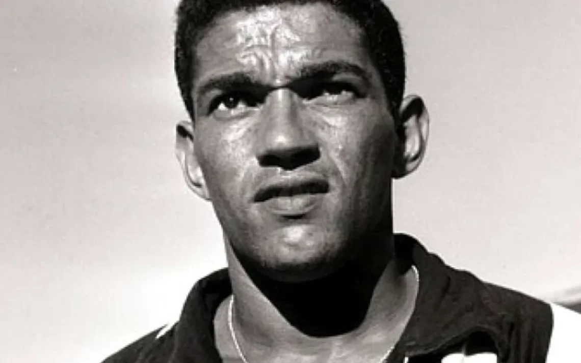 craque, herói, bicampeão';