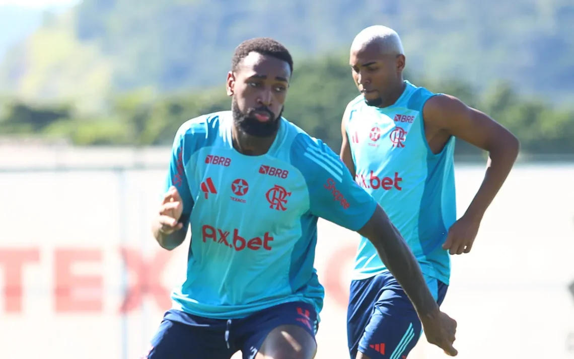 jogador, atleta, volante;