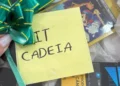punição, sentença, julgamento, pena, castigo;