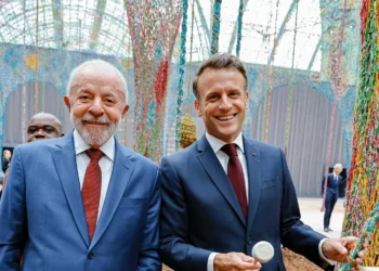 negociação, tratado, pacto';