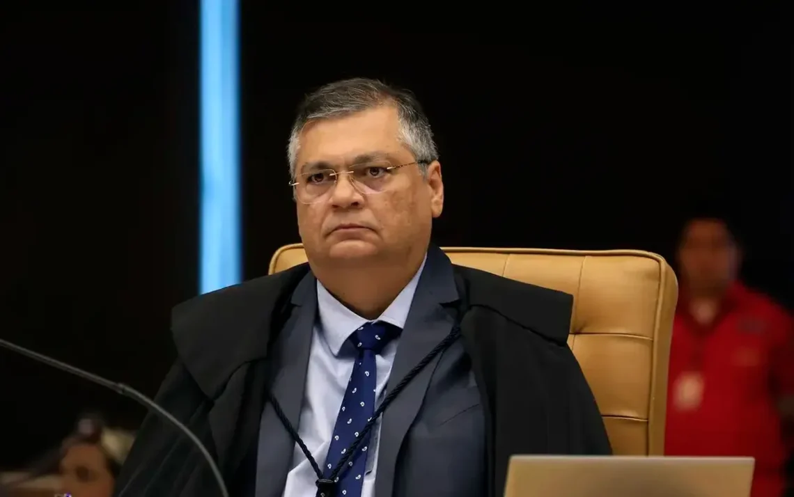 financiamento, alocação, distribuição';