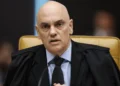 obrigação, dever, compromisso, encargo';